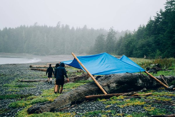 Peut-on faire du camping en période de pluie?
